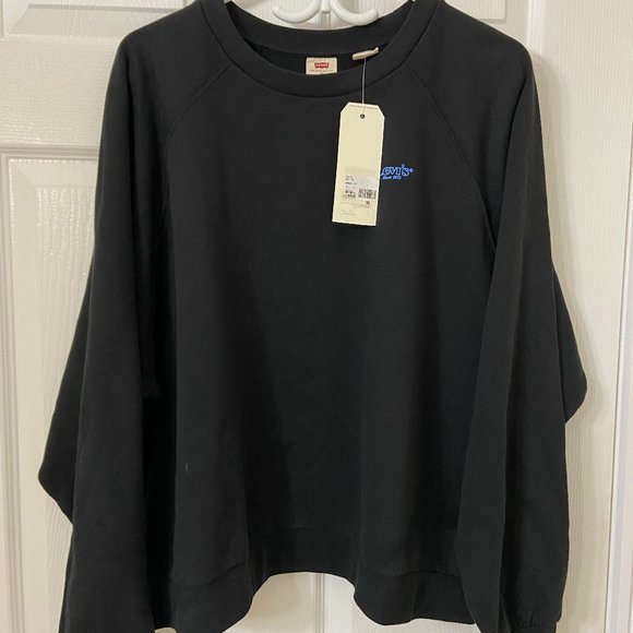 Levi's Black Crewneck - Picture 1 of 3